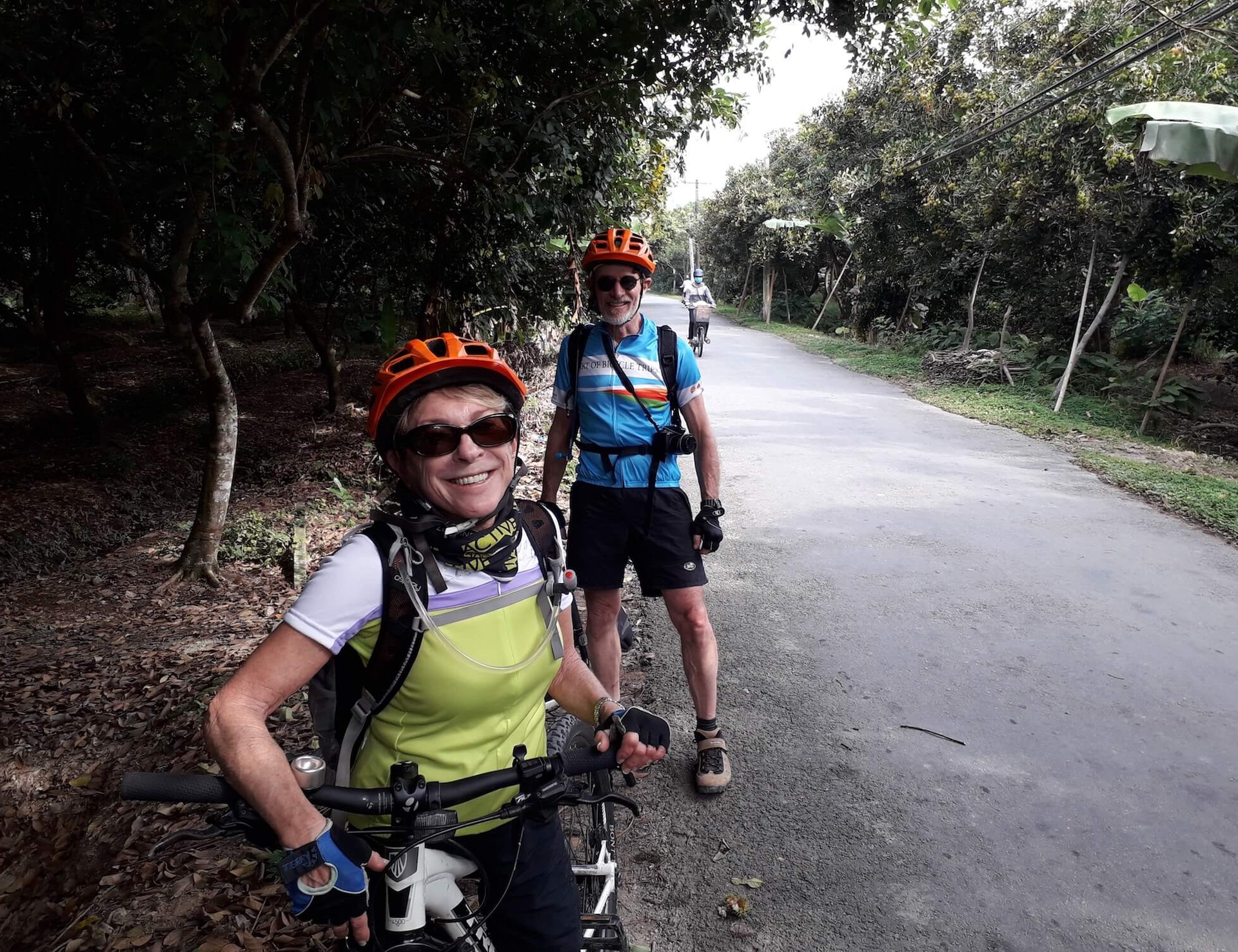 Hoi An Bike Trip to Hue 2 Days